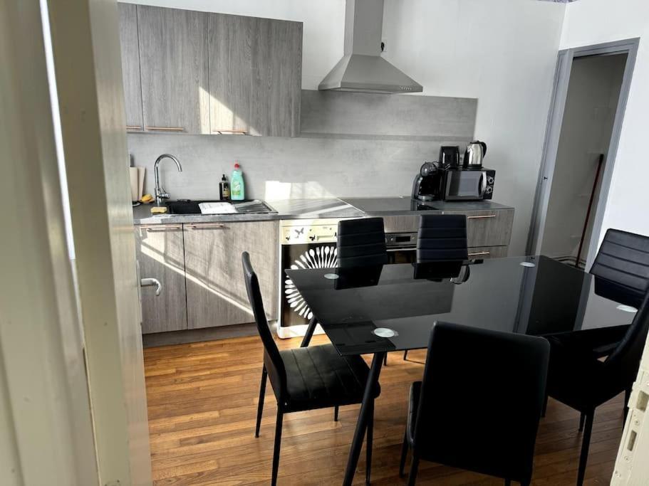 Appartement Sabatier T4 Avec Terrasse Et Jardin カルカソンヌ エクステリア 写真